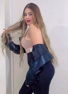 Malak - escort in İstanbul Photo 9 of 10