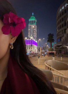 Malak - escort in Jeddah Photo 5 of 6