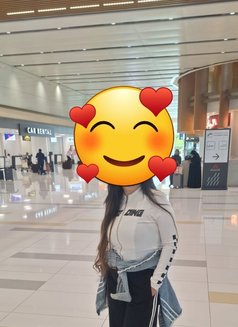 Malak's First Time in Riyadh - puta in Riyadh Photo 1 of 4