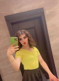 Malak - Transsexual escort in Erbil Photo 17 of 17