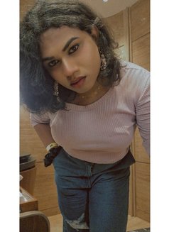 Malar Big Cock Mistress Shemale With Big - Transsexual escort in Chennai Photo 6 of 9