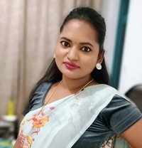 Independent South Indian Girls and Aunty - escort in Abu Dhabi