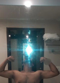 Malayali Boy Service Provider - Acompañantes masculino in Dubai Photo 2 of 2