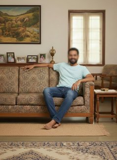 Malayali Companion - Male escort in Abu Dhabi Photo 2 of 2