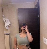 Malayali Cute Girl for Real Meet Now - puta in Kuwait