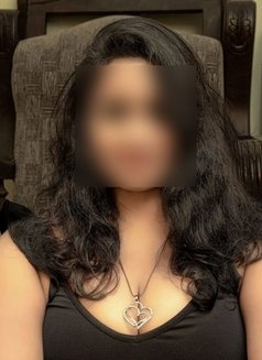Malayali Girls Available Direct Payments - escort in Kochi Photo 2 of 4