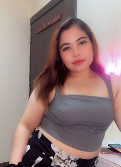 Malaz - Agencia de putas in Riyadh Photo 8 of 9