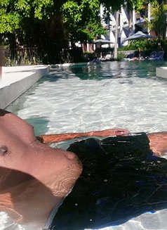 Maldives Funboy - Acompañantes masculino in Maldives Photo 3 of 5