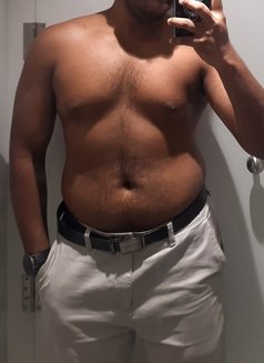 Male Boy for Erotica Massage and Sex - Acompañantes masculino in Thiruvananthapuram Photo 1 of 2