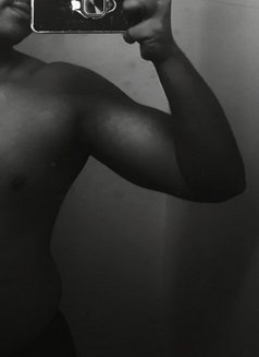 Male Boy for Erotica Massage and Sex - Acompañantes masculino in Thiruvananthapuram Photo 2 of 2