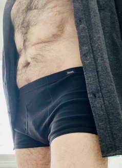 Male Companion for Women Toronto - Male escort in Vaughan Photo 2 of 2