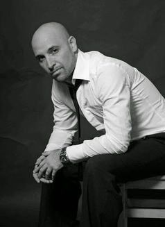 Male Escort Service Milano - Male adult performer in Milan Photo 1 of 7