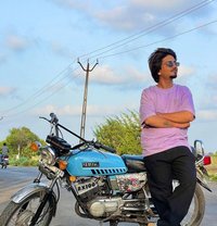 Male Escort & Female Escort Services - Acompañantes masculino in Hyderabad
