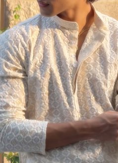 Male Escort for Females and Couples - Male escort in Kolkata Photo 5 of 11