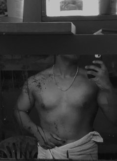 Male Escort for Ladies - Male escort in Colombo Photo 1 of 1