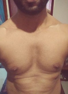 Male Escort for Ladies(VIP) - Male escort in Colombo Photo 15 of 16