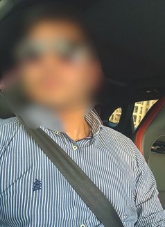 Male Escort in Dubai - Acompañantes masculino in Dubai Photo 3 of 8