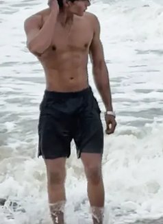 Male Escort Only for Females - Acompañantes masculino in Kolkata Photo 15 of 18