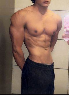 Male Escort Only for Females - Acompañantes masculino in Kolkata Photo 17 of 18