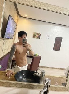 Male Escort Pampanga - Acompañantes masculino in Angeles City Photo 2 of 3