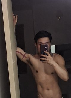 Male Escort Pampanga - Male escort in Angeles City Photo 5 of 5