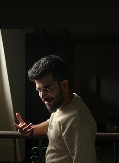 Male Escort Vip - Male escort in Al Manama Photo 1 of 3