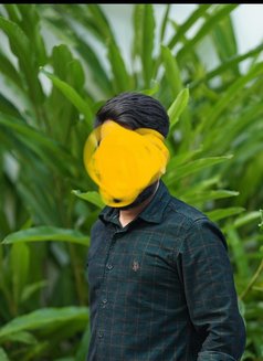 Nice gay VIPمرافق ذكر من كبار الشخصي - Male escort in Al Manama Photo 7 of 17