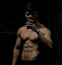 Male Escorts Dehradun - Acompañantes masculino in Dehradun, Uttarakhand