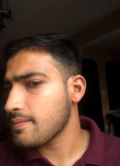 Male Escorts Service in Greater Noida - Male escort in Greater Noida Photo 4 of 4