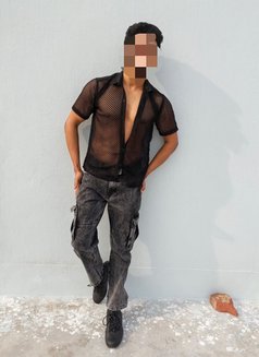 Male Escrot for Females and Couples - Male escort in Kolkata Photo 2 of 6