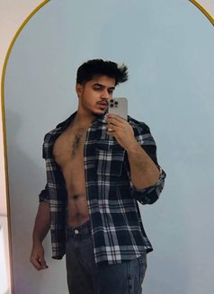 Male - Male escort in Kolkata Photo 1 of 1