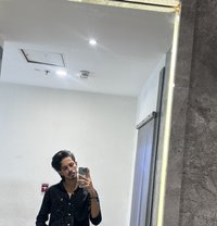Male - Male escort agency in Mumbai