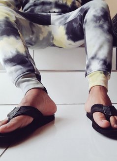 Male Seeking a Male for Session - Male adult performer in Chennai Photo 1 of 2