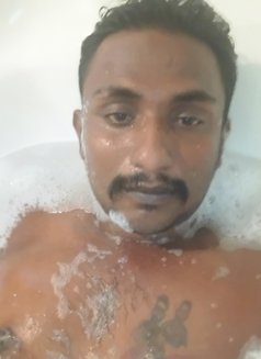 Male Therapist 1 - masseur in Muscat Photo 4 of 5