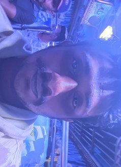 Male Therapist - Masajista in Muscat Photo 2 of 6