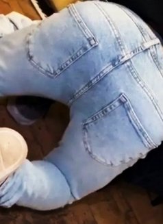 Male to Male Exclusive Massage Session - Male escort in Chennai Photo 2 of 2