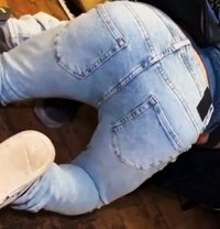 Male to Male Exclusive Massage Session - Male escort in Chennai