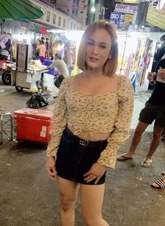 Malee - Transsexual escort in Bangkok Photo 5 of 6