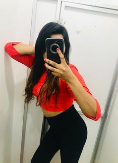 Nadiya Fernando, hot beauty - escort in Colombo Photo 9 of 10