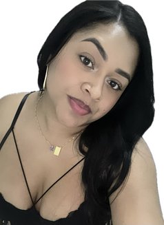 Maleja - escort in Abu Dhabi Photo 7 of 8