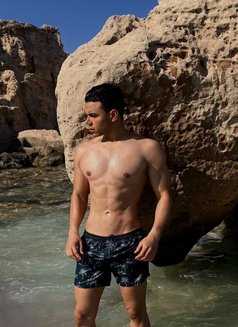 MALEK LUCAS Central London - Male escort in London Photo 11 of 11
