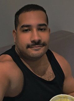 Malek - Male escort in London Photo 6 of 8
