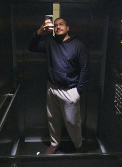 Malek - Acompañantes masculino in London Photo 13 of 16