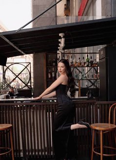 Malèna - escort in Hong Kong Photo 7 of 12