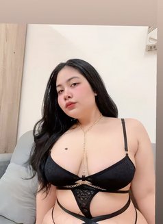 Malena - escort in Riyadh Photo 4 of 4