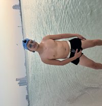 Malik - Male escort in Abu Dhabi