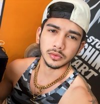 Mr Swabe - Male companion in Manila