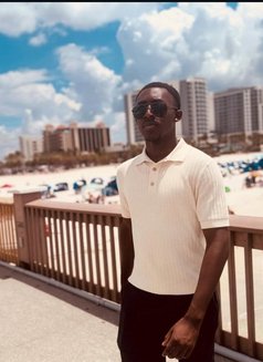 Malik Stone - Acompañantes masculino in Accra Photo 1 of 1