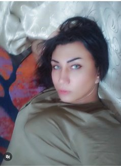Malika - Acompañantes transexual in Cairo Photo 9 of 9