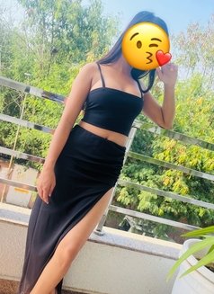 Malika Independent (cam and realmeet) - escort in New Delhi Photo 3 of 12